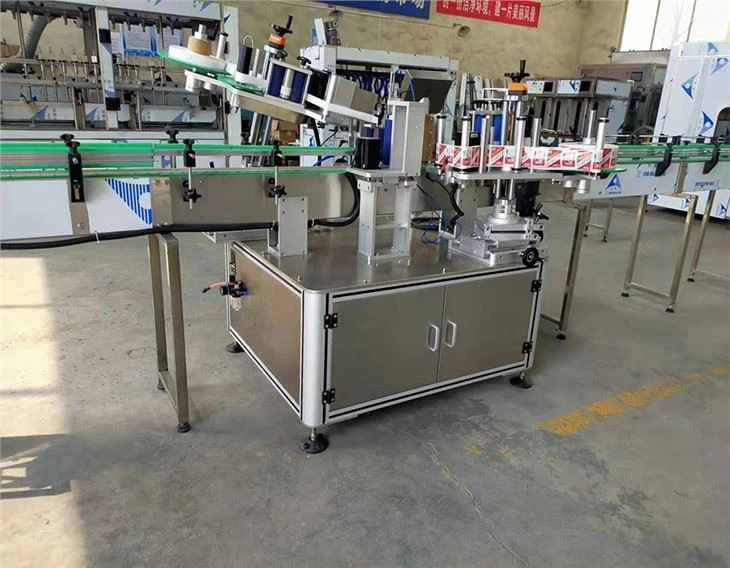 Glass Bottle Labeling Machine