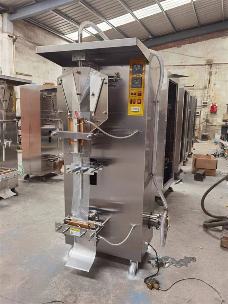 Liquid Bag Packing Machine